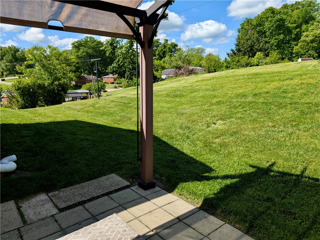 5037 Clifton Dr Dr, Aliquippa, Pennsylvania image 19