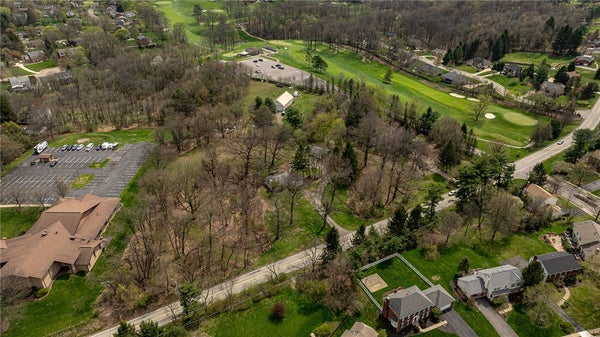 2168 REIS RUN RD, PITTSBURGH, PA 15237 - Image 383cb2e7e90bc21925cfd586d8fdb455/4046081159