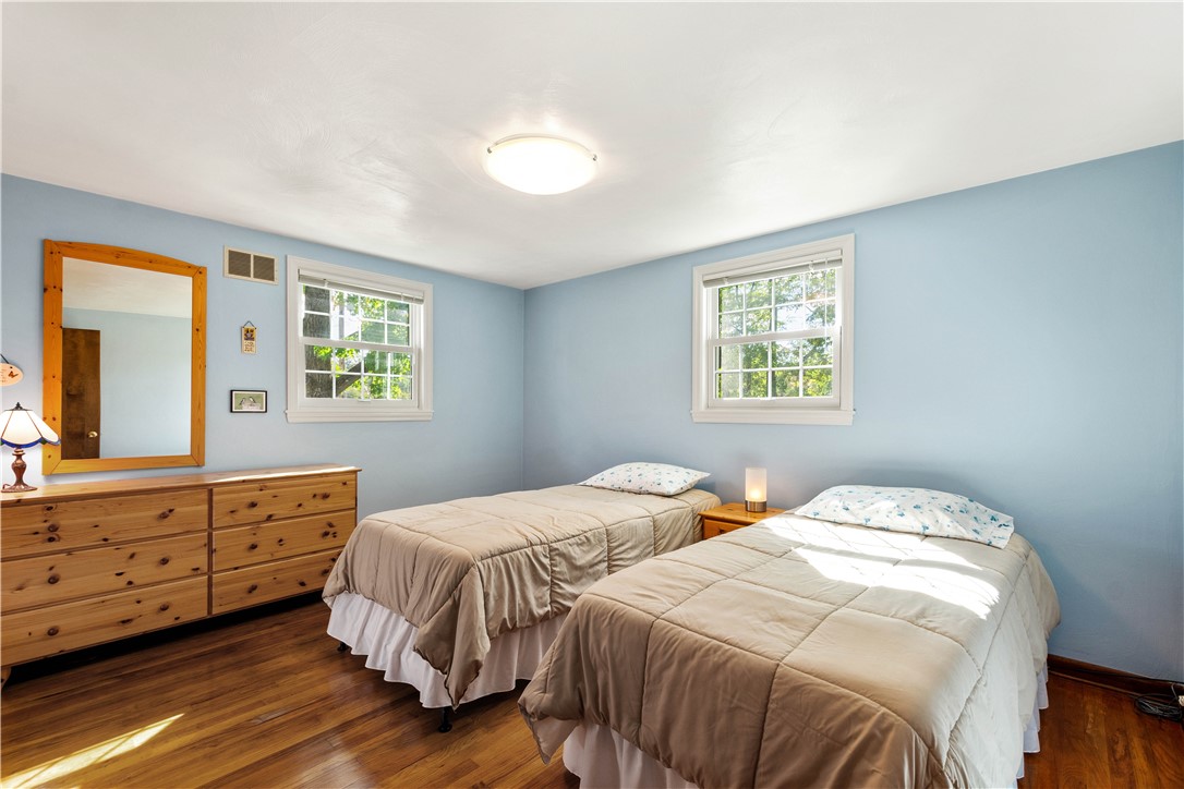 Upper St Clair, Pennsylvania 15241, United States, 3 Bedrooms Bedrooms, ,3 BathroomsBathrooms,Residential,Active,228700