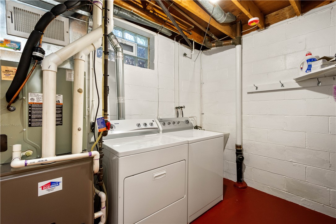 Upper St Clair, Pennsylvania 15241, United States, 3 Bedrooms Bedrooms, ,3 BathroomsBathrooms,Residential,Active,228700