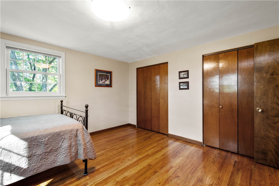 Upper St Clair, Pennsylvania 15241, United States, 3 Bedrooms Bedrooms, ,3 BathroomsBathrooms,Residential,Active,228700