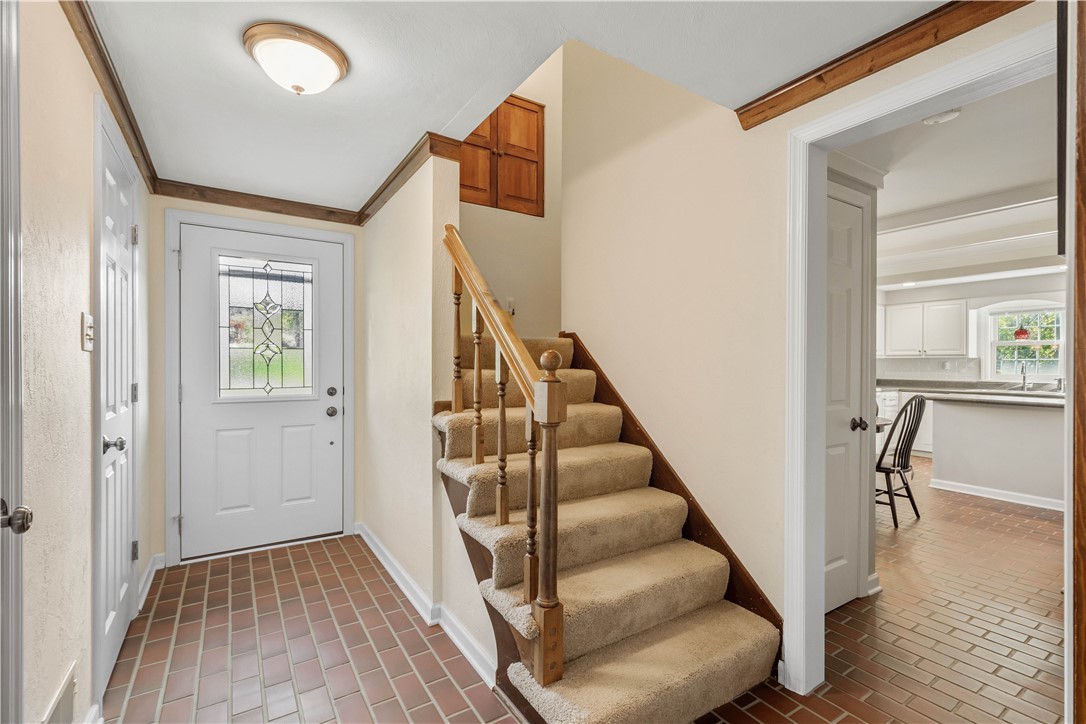 Upper St Clair, Pennsylvania 15241, United States, 3 Bedrooms Bedrooms, ,3 BathroomsBathrooms,Residential,Active,228700