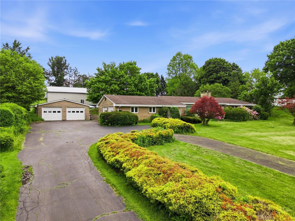 944 Mercer Rd