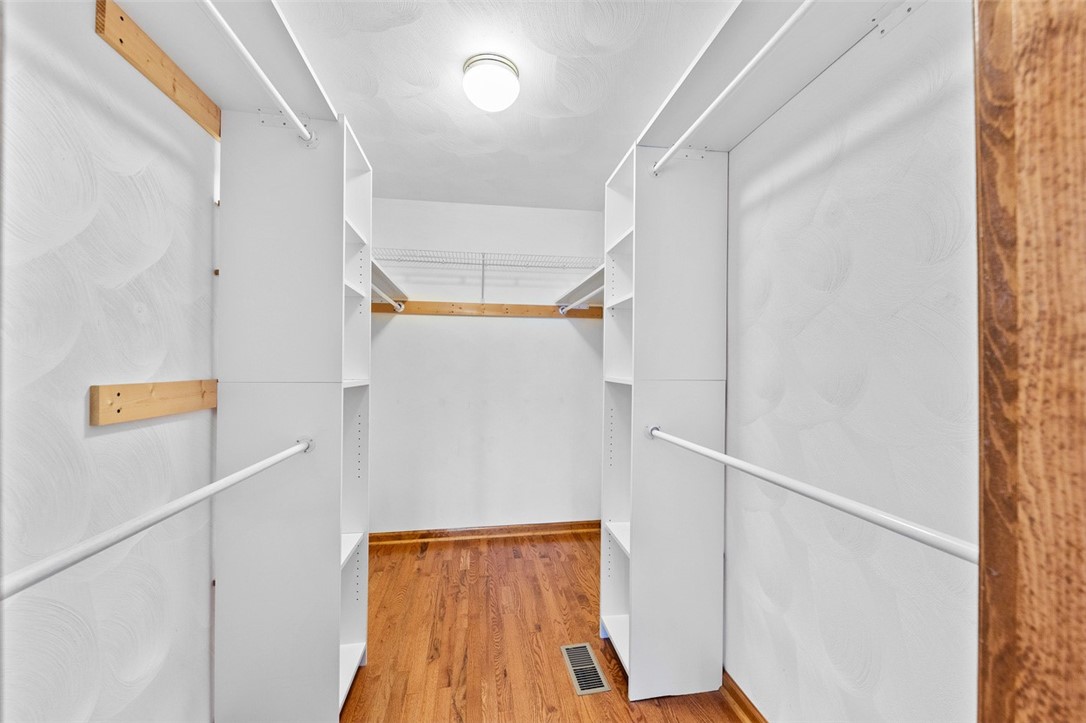 New Stanton, Pennsylvania 15672, United States, 4 Bedrooms Bedrooms, ,3 BathroomsBathrooms,Residential,Active,228015