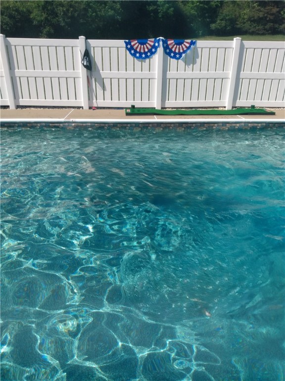 New Stanton, Pennsylvania 15672, United States, 4 Bedrooms Bedrooms, ,3 BathroomsBathrooms,Residential,Active,228015