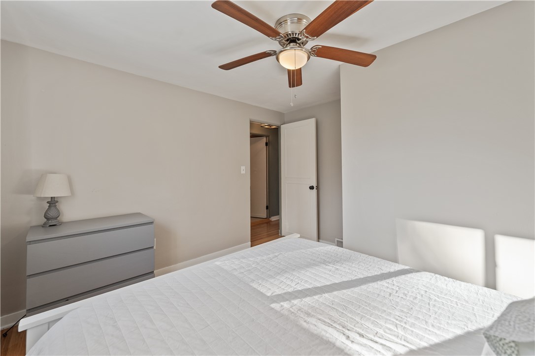 Ross Twp, Pennsylvania 15237, United States, 3 Bedrooms Bedrooms, ,1 BathroomBathrooms,Residential,Contingent,114205