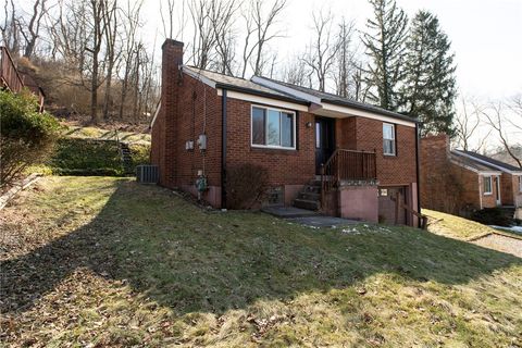 Photo of 110 Idaway Dr, Pittsburgh, PA 15237 (MLS # 1742606)