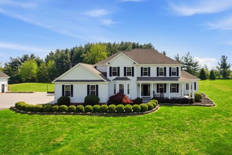 Photo of 595 Scott Ridge Rd, Harmony, PA 16037 (MLS # 1751212)