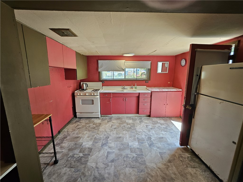 Washington Twp - But, Pennsylvania 16040, United States, ,Commercial,Active,134562