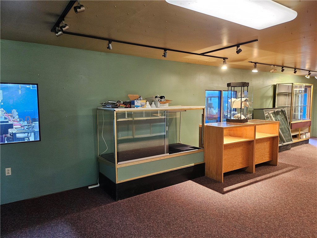 Washington Twp - But, Pennsylvania 16040, United States, ,Commercial,Active,134562