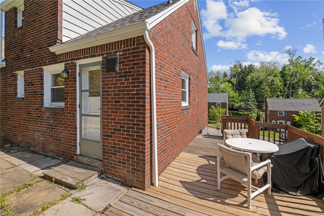 4596 Echo Glen Dr Dr, Whitehall, Pennsylvania image 20