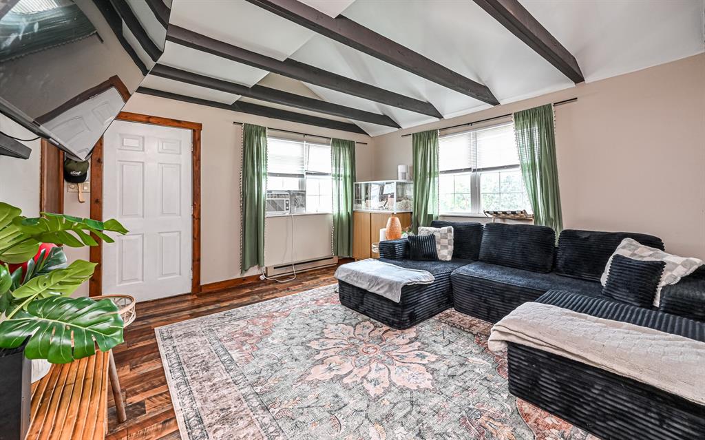 7 Leyda Avenue