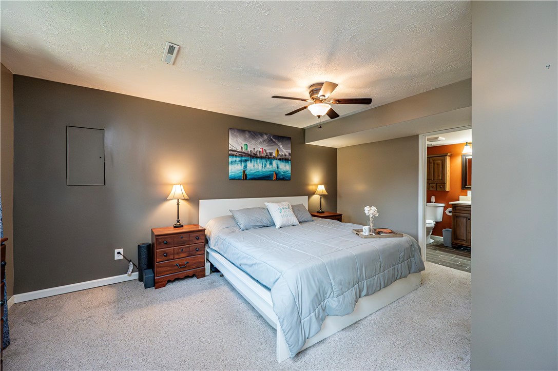 Hempfield Twp, Pennsylvania 15601, United States, 3 Bedrooms Bedrooms, ,3 BathroomsBathrooms,Residential,Pending,161466