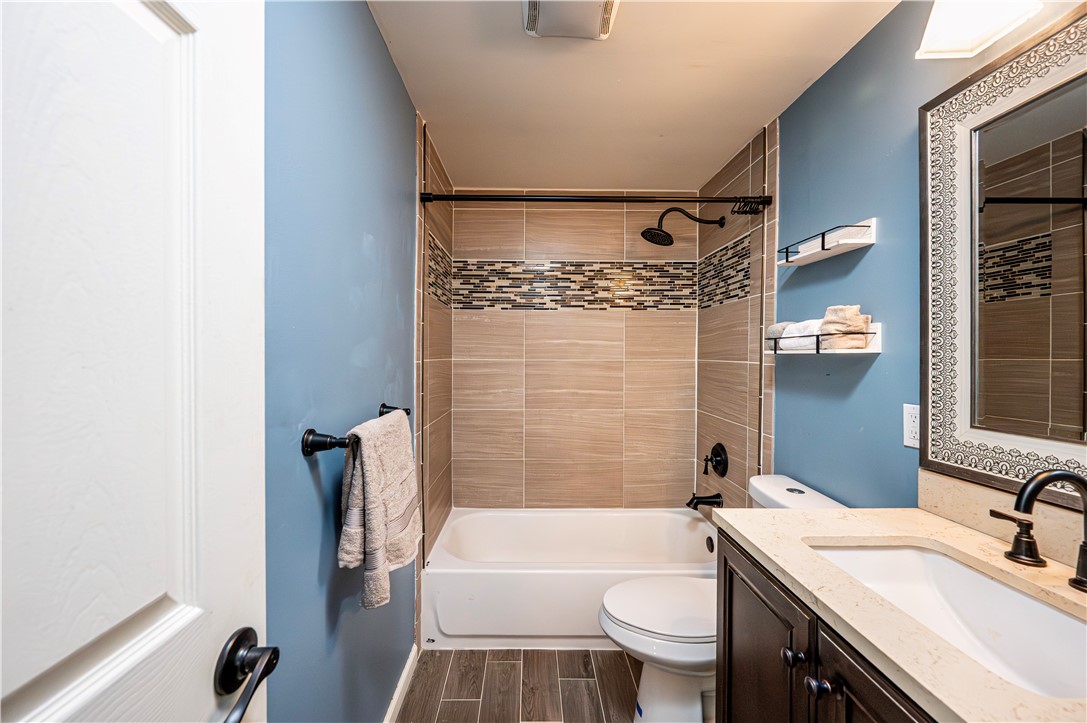 Hempfield Twp, Pennsylvania 15601, United States, 3 Bedrooms Bedrooms, ,3 BathroomsBathrooms,Residential,Pending,161466