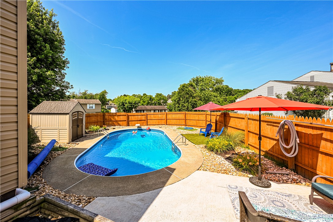 Hempfield Twp, Pennsylvania 15601, United States, 3 Bedrooms Bedrooms, ,3 BathroomsBathrooms,Residential,Pending,161466