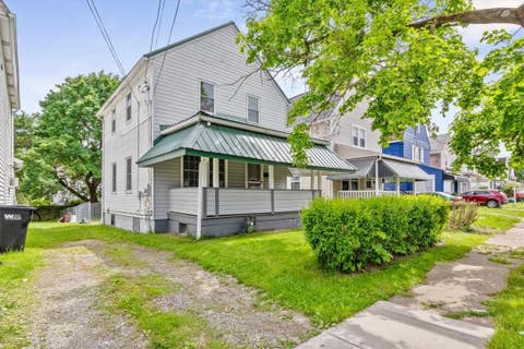 Photo for 1809 Main St
