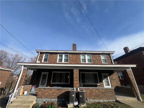 Photo of 2931 Clermont Ave, Pittsburgh, PA 15227 (MLS # 1737948)