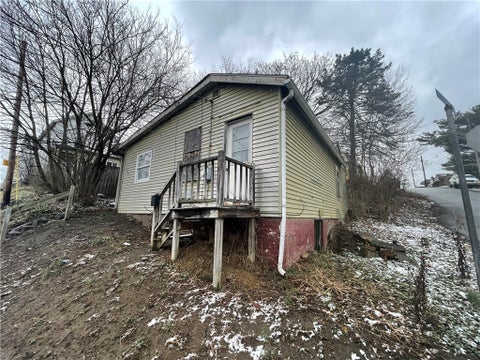 Photo for 2825 & 2823 Stewart St