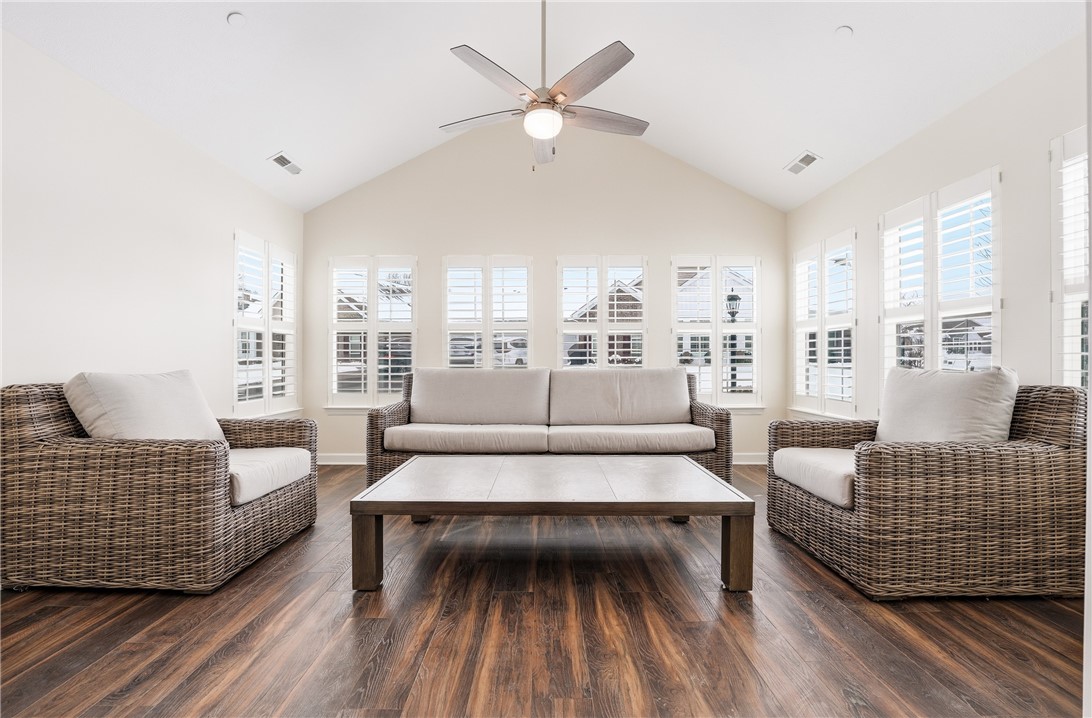 1132 Sandy Ridge
