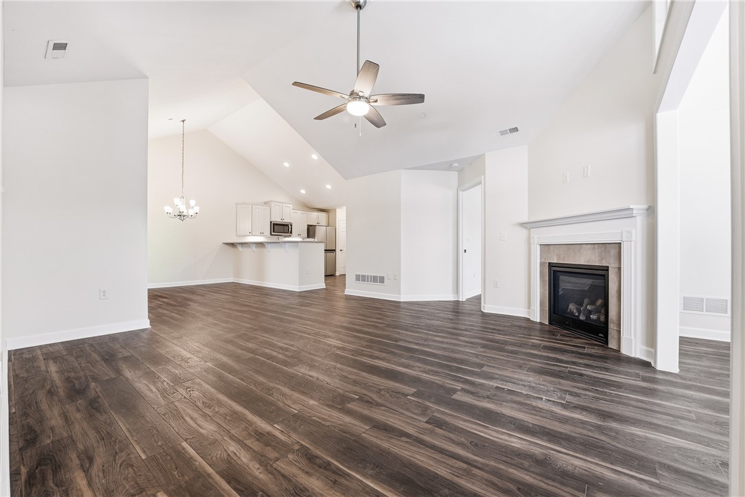 1132 Sandy Ridge