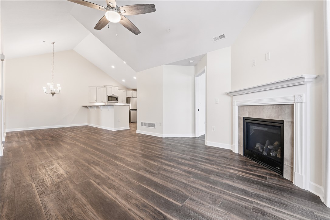 1132 Sandy Ridge