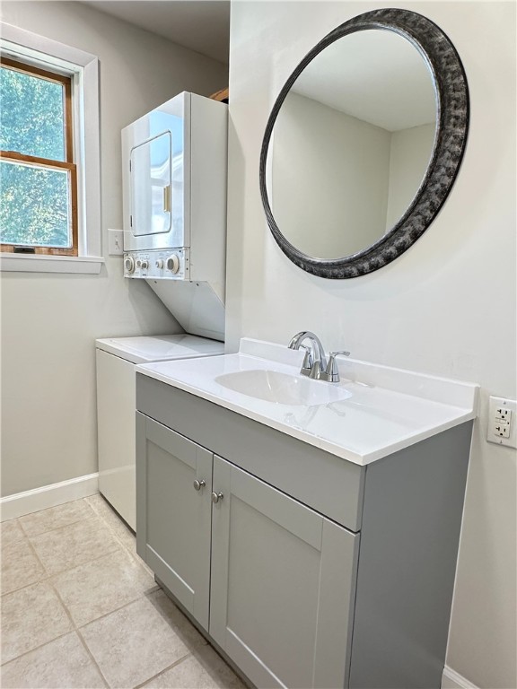 Moon/Crescent Twp, Pennsylvania 15108, United States, 4 Bedrooms Bedrooms, ,3 BathroomsBathrooms,Residential,Active,211704