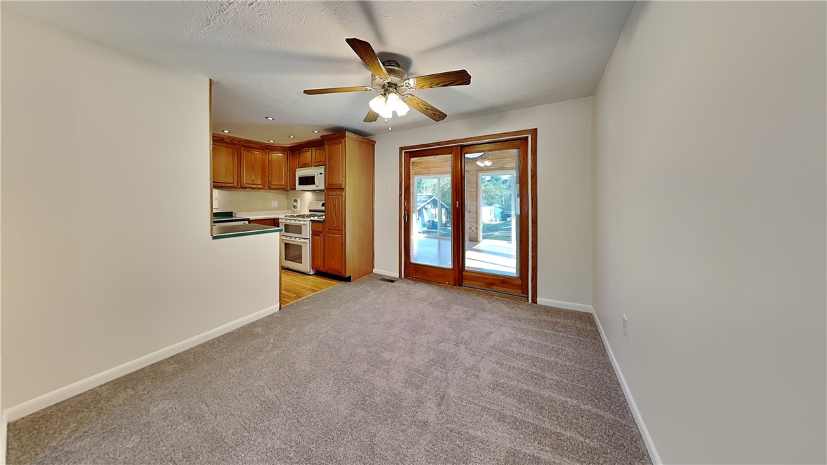 Moon/Crescent Twp, Pennsylvania 15108, United States, 4 Bedrooms Bedrooms, ,3 BathroomsBathrooms,Residential,Active,211704