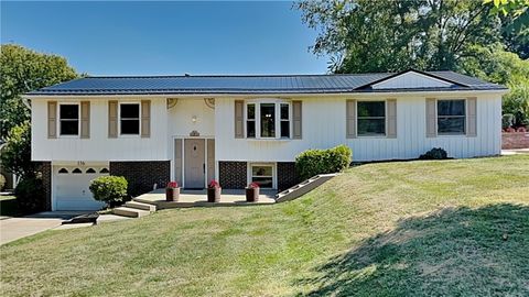 136 Wallridge Dr Moon/Crescent Twp PA 15108