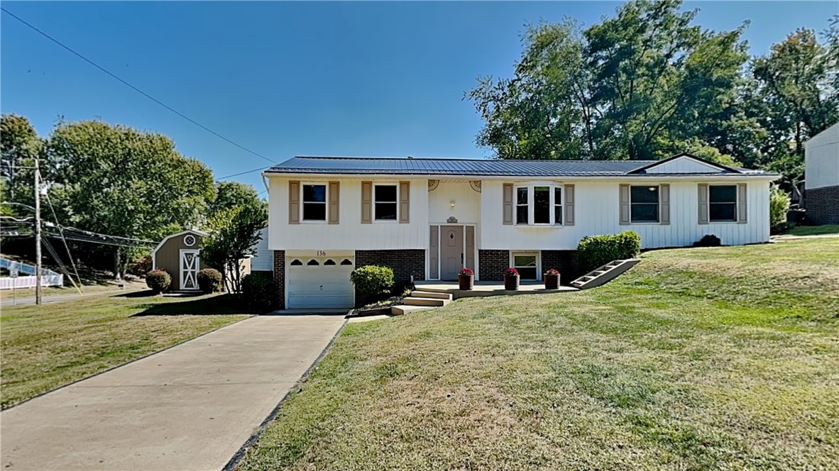 136 Wallridge Dr