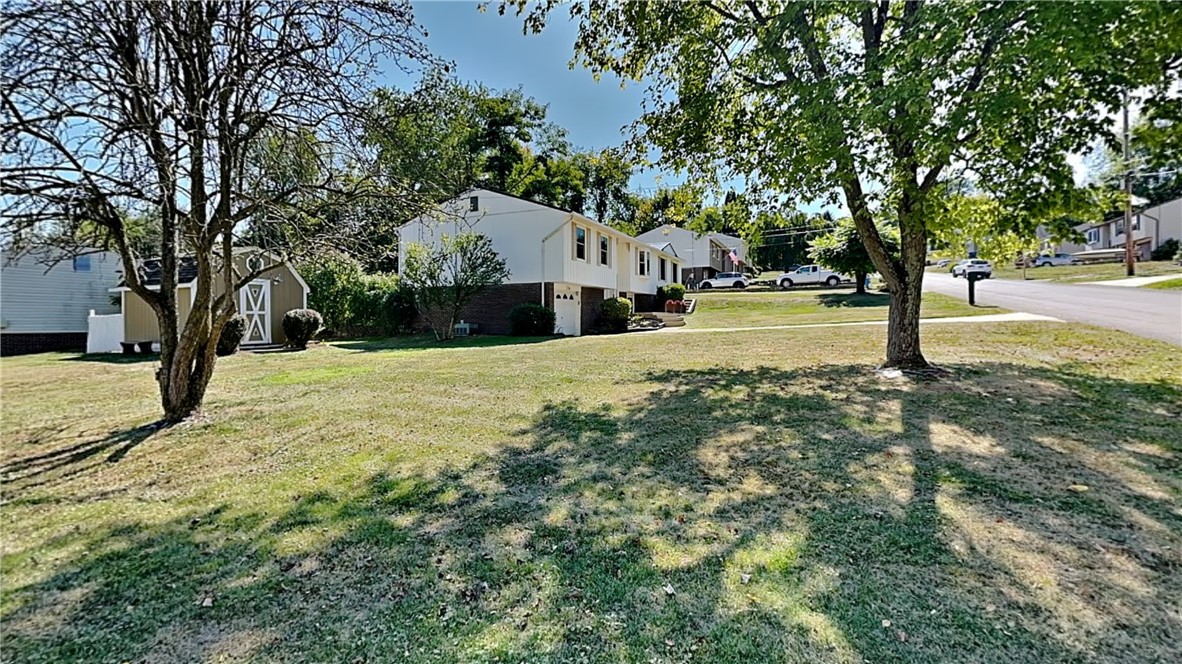 136 Wallridge Dr