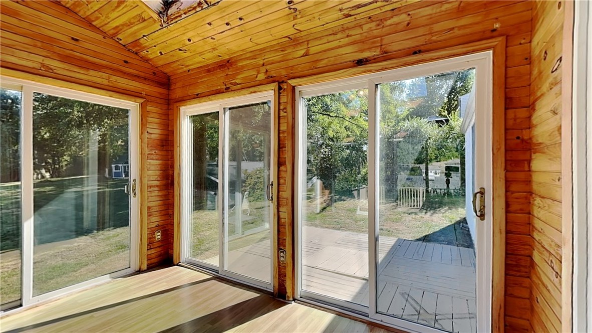 Moon/Crescent Twp, Pennsylvania 15108, United States, 4 Bedrooms Bedrooms, ,3 BathroomsBathrooms,Residential,Active,211704