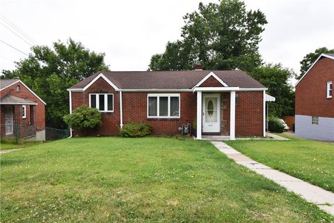 Photo of 1031 Alquin St, Mckeesport, PA 15133 (MLS # 1762570)