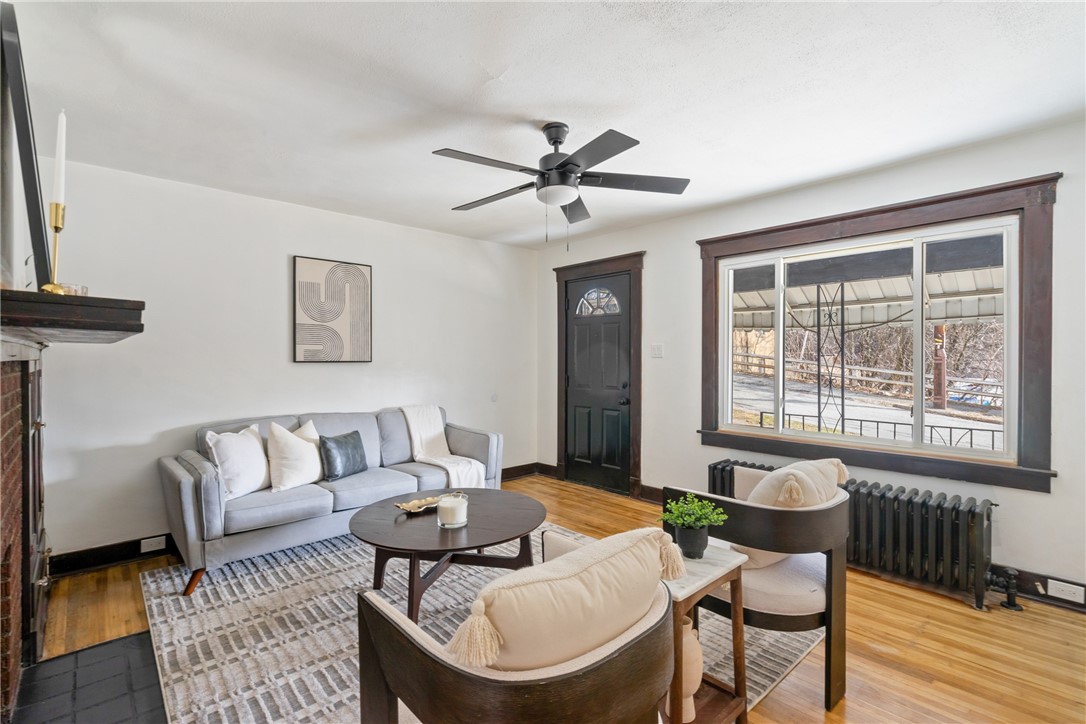 1005 Oak Ave Ave, Turtle Creek, Pennsylvania image 4