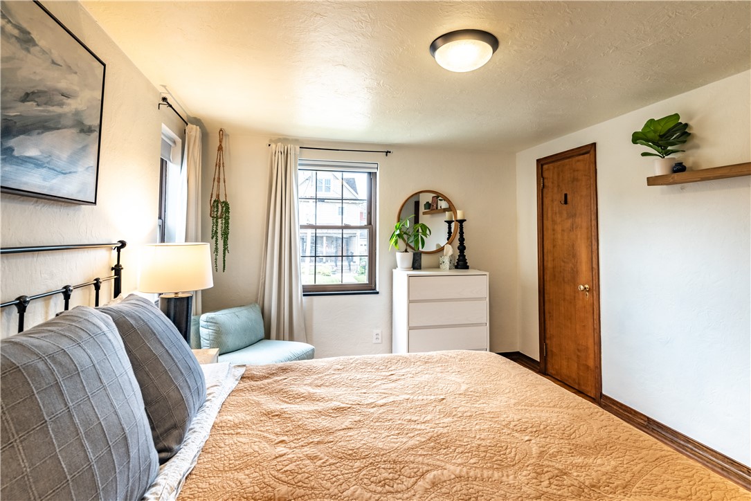 City Of But SE, Pennsylvania 16001, United States, 3 Bedrooms Bedrooms, ,2 BathroomsBathrooms,Residential,Contingent,173880