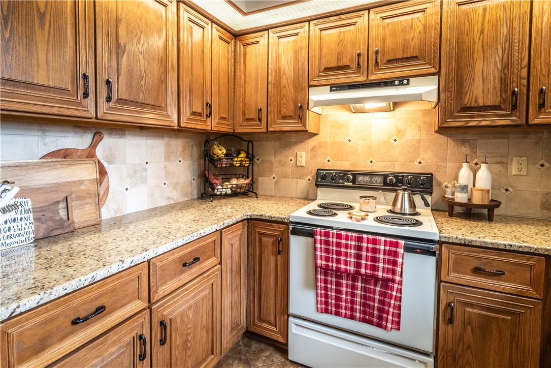 City Of But SE, Pennsylvania 16001, United States, 3 Bedrooms Bedrooms, ,2 BathroomsBathrooms,Residential,Contingent,173880