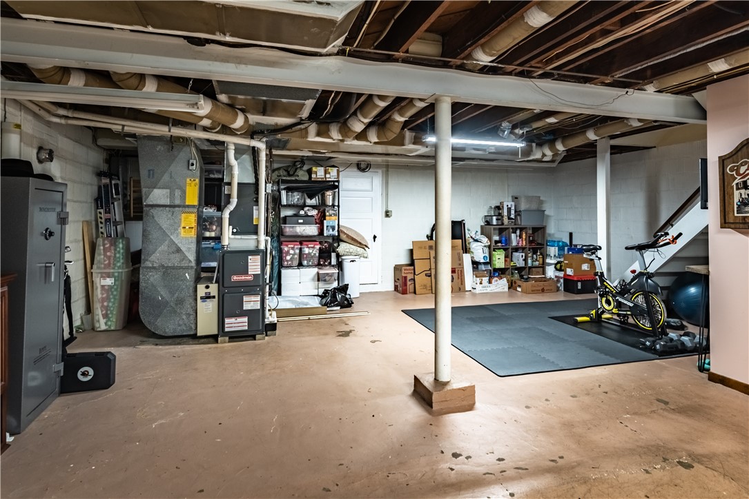 City Of But SE, Pennsylvania 16001, United States, 3 Bedrooms Bedrooms, ,2 BathroomsBathrooms,Residential,Contingent,173880