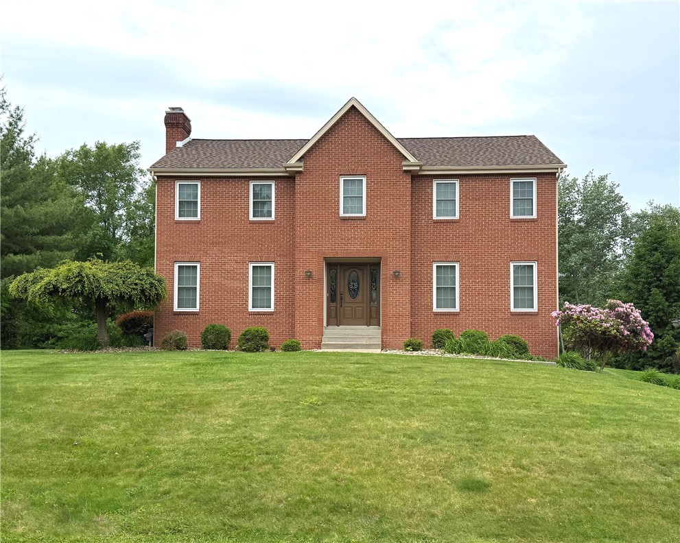 211 Warren Rd