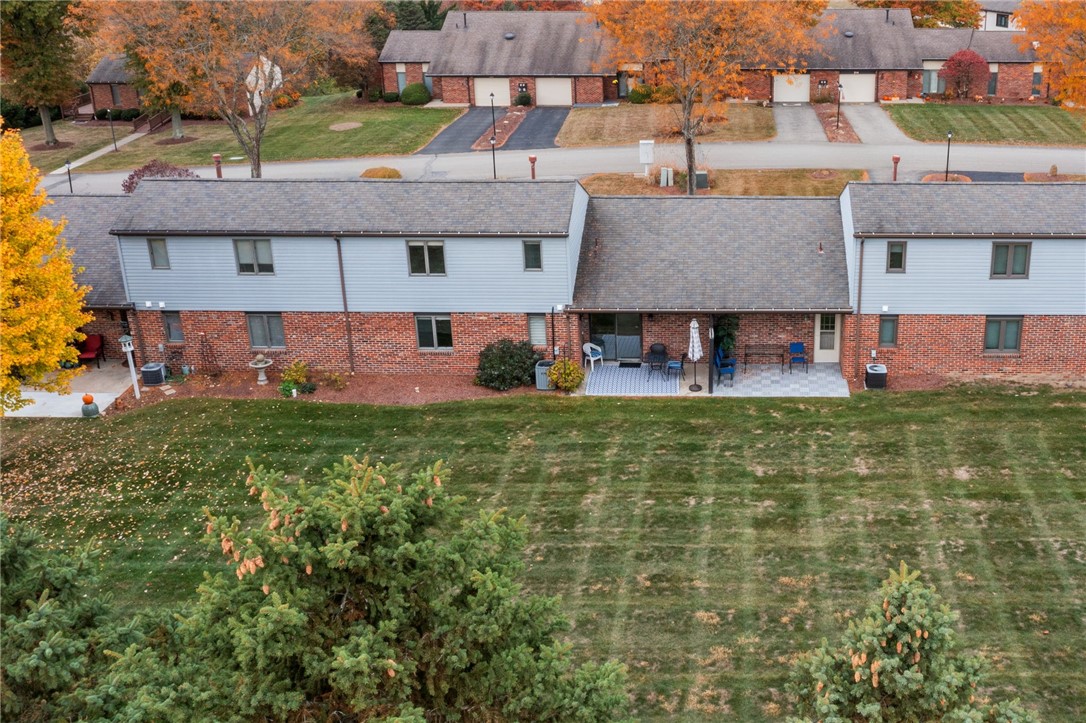 North Strabane, Pennsylvania 15317, United States, 2 Bedrooms Bedrooms, ,2 BathroomsBathrooms,Residential,Contingent,35852