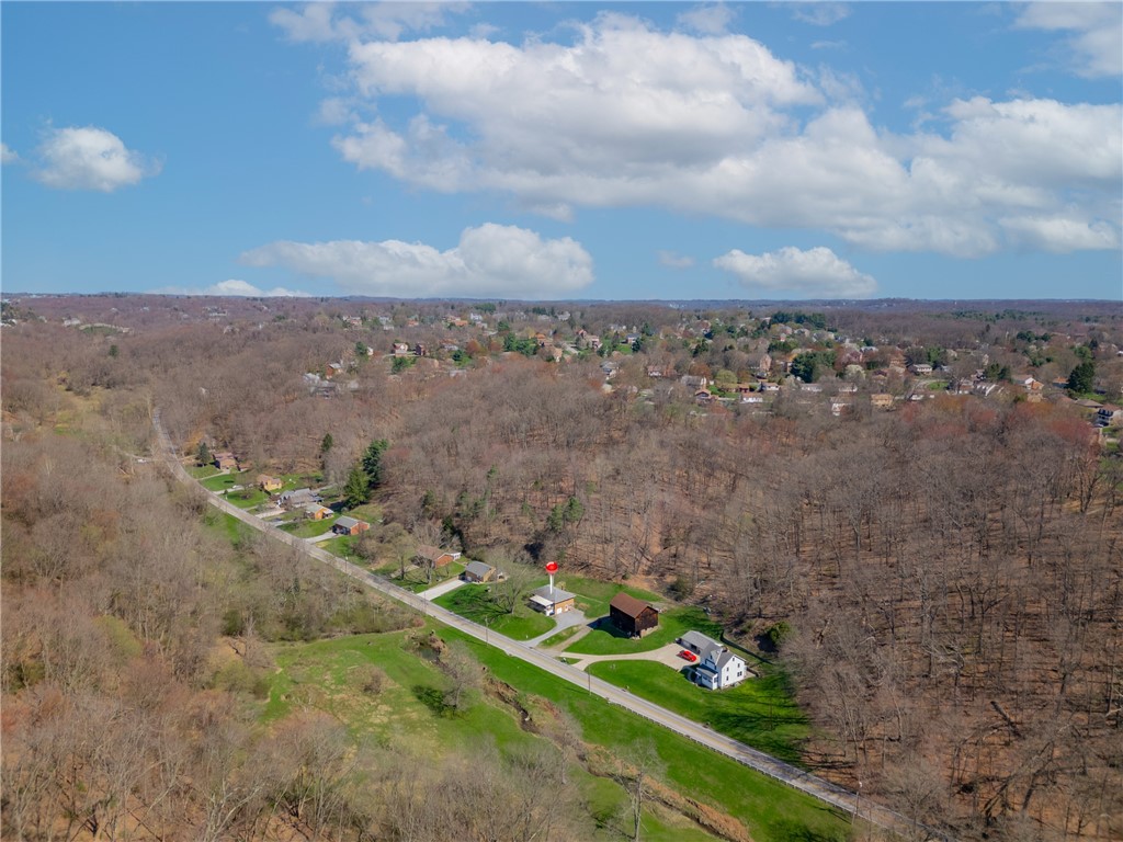 McCandless, Pennsylvania 15090, United States, 3 Bedrooms Bedrooms, ,2 BathroomsBathrooms,Residential,Active,109893