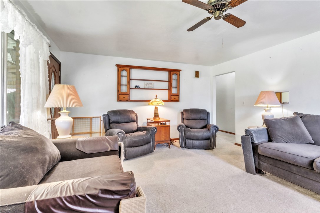 McCandless, Pennsylvania 15090, United States, 3 Bedrooms Bedrooms, ,2 BathroomsBathrooms,Residential,Active,109893