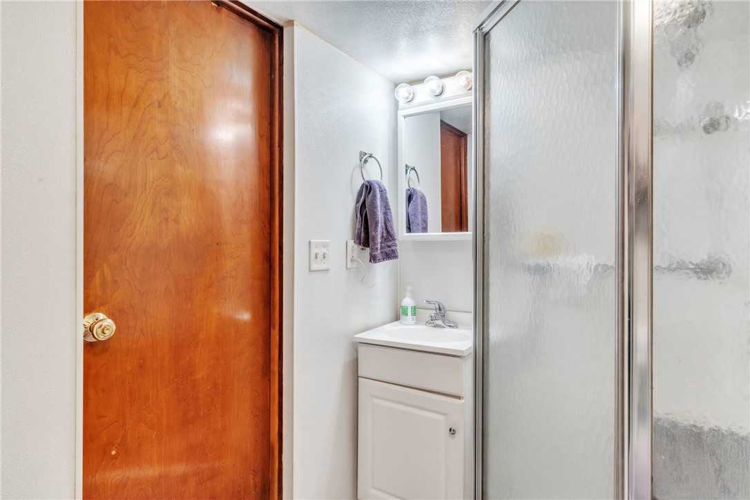 McCandless, Pennsylvania 15090, United States, 3 Bedrooms Bedrooms, ,2 BathroomsBathrooms,Residential,Active,109893