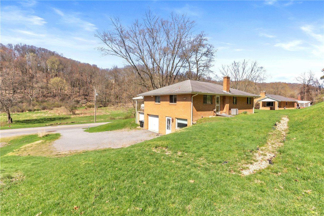 McCandless, Pennsylvania 15090, United States, 3 Bedrooms Bedrooms, ,2 BathroomsBathrooms,Residential,Active,109893
