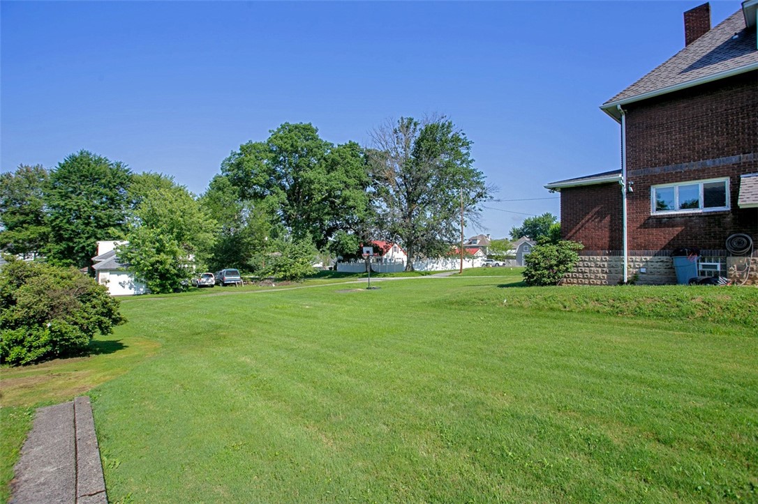 Connellsville, Pennsylvania 15425, United States, 3 Bedrooms Bedrooms, ,2 BathroomsBathrooms,Residential,Active,178632