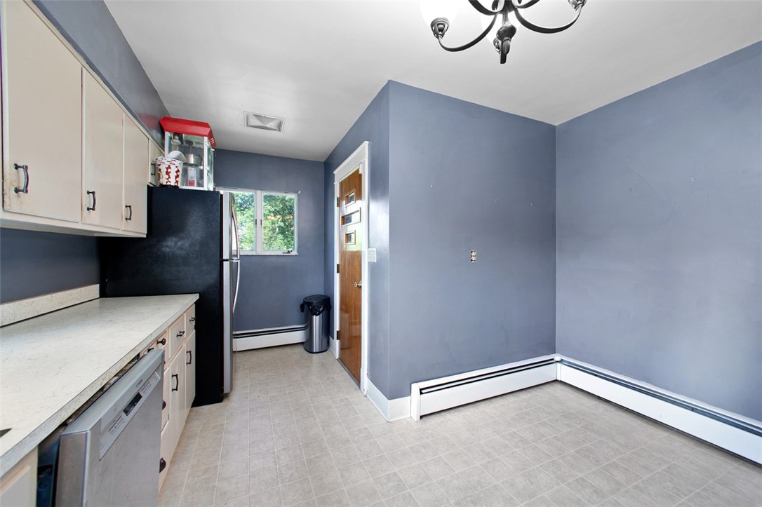 Connellsville, Pennsylvania 15425, United States, 3 Bedrooms Bedrooms, ,2 BathroomsBathrooms,Residential,Active,178632