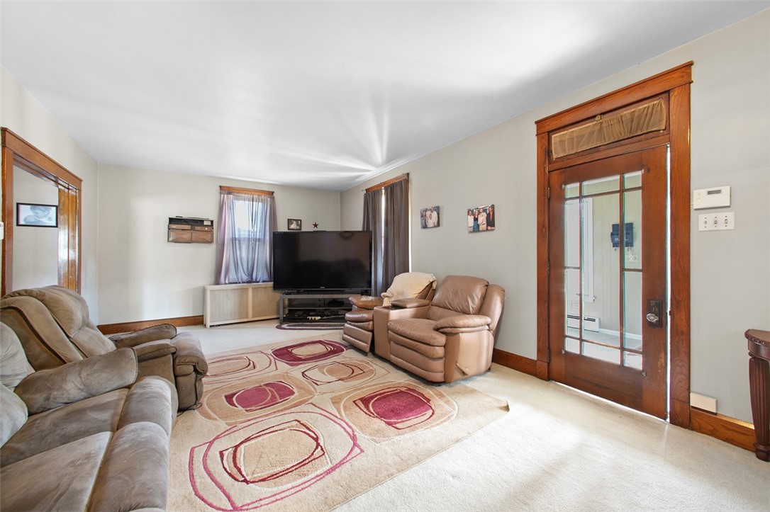 Connellsville, Pennsylvania 15425, United States, 3 Bedrooms Bedrooms, ,2 BathroomsBathrooms,Residential,Active,178632