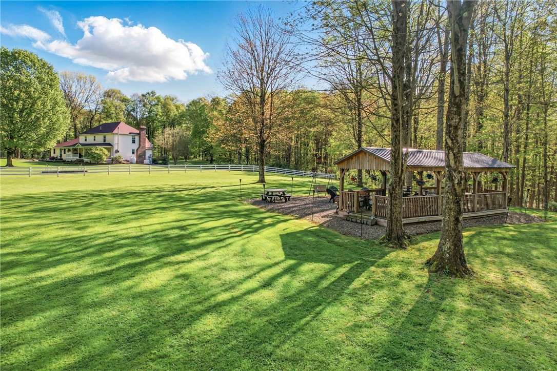 Conneaut Lake - Cra, Pennsylvania 16316, United States, 4 Bedrooms Bedrooms, ,4 BathroomsBathrooms,Residential,Contingent,128363