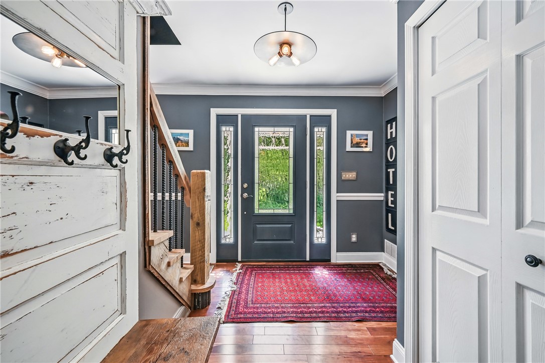 Conneaut Lake - Cra, Pennsylvania 16316, United States, 4 Bedrooms Bedrooms, ,4 BathroomsBathrooms,Residential,Contingent,128363