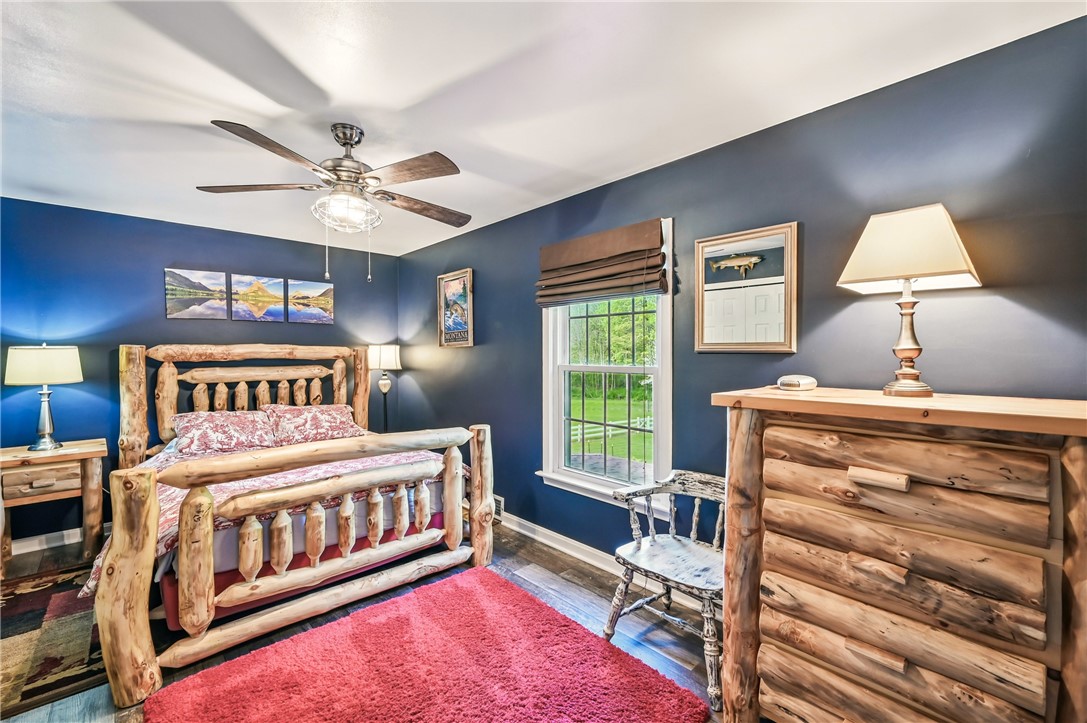 Conneaut Lake - Cra, Pennsylvania 16316, United States, 4 Bedrooms Bedrooms, ,4 BathroomsBathrooms,Residential,Contingent,128363