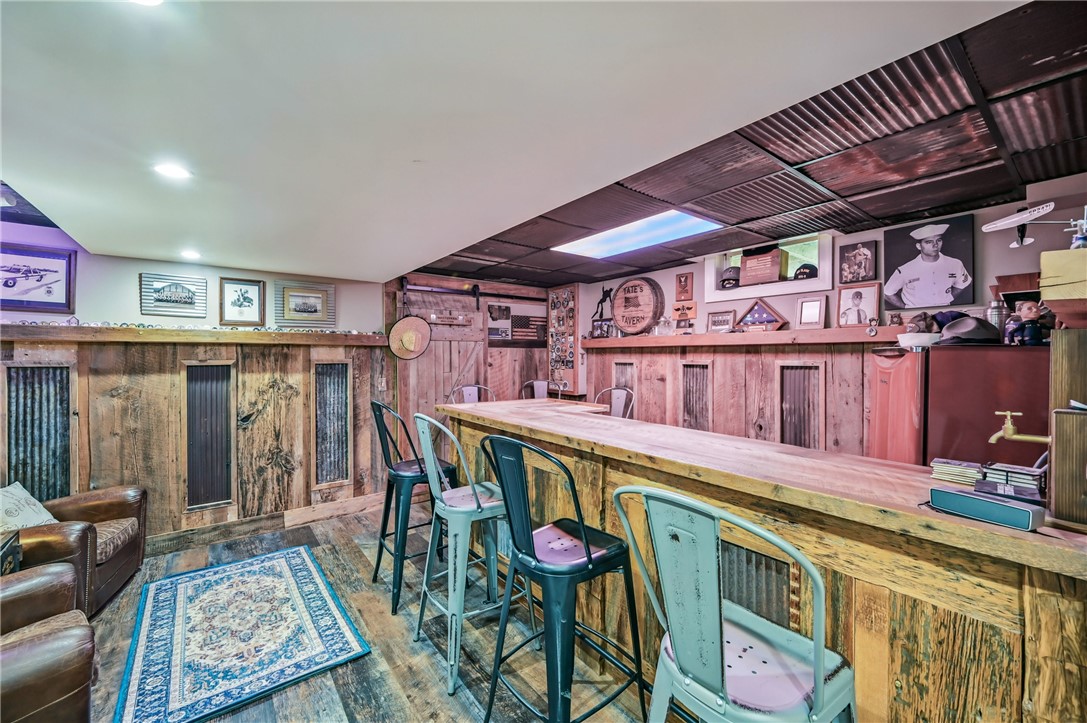 Conneaut Lake - Cra, Pennsylvania 16316, United States, 4 Bedrooms Bedrooms, ,4 BathroomsBathrooms,Residential,Contingent,128363