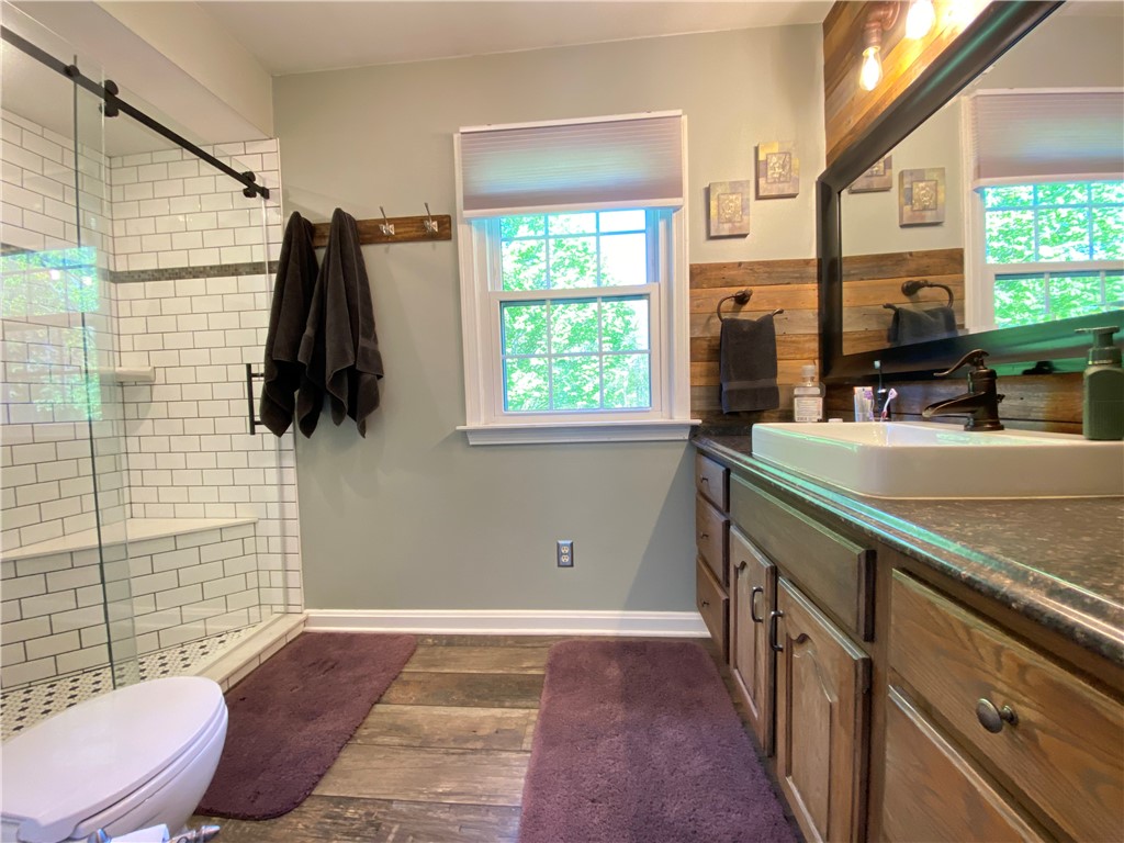 Conneaut Lake - Cra, Pennsylvania 16316, United States, 4 Bedrooms Bedrooms, ,4 BathroomsBathrooms,Residential,Contingent,128363